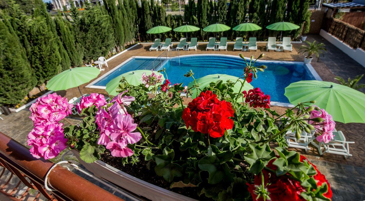 Aparthotel Belle Air Słoneczny Brzeg Zewnętrze zdjęcie